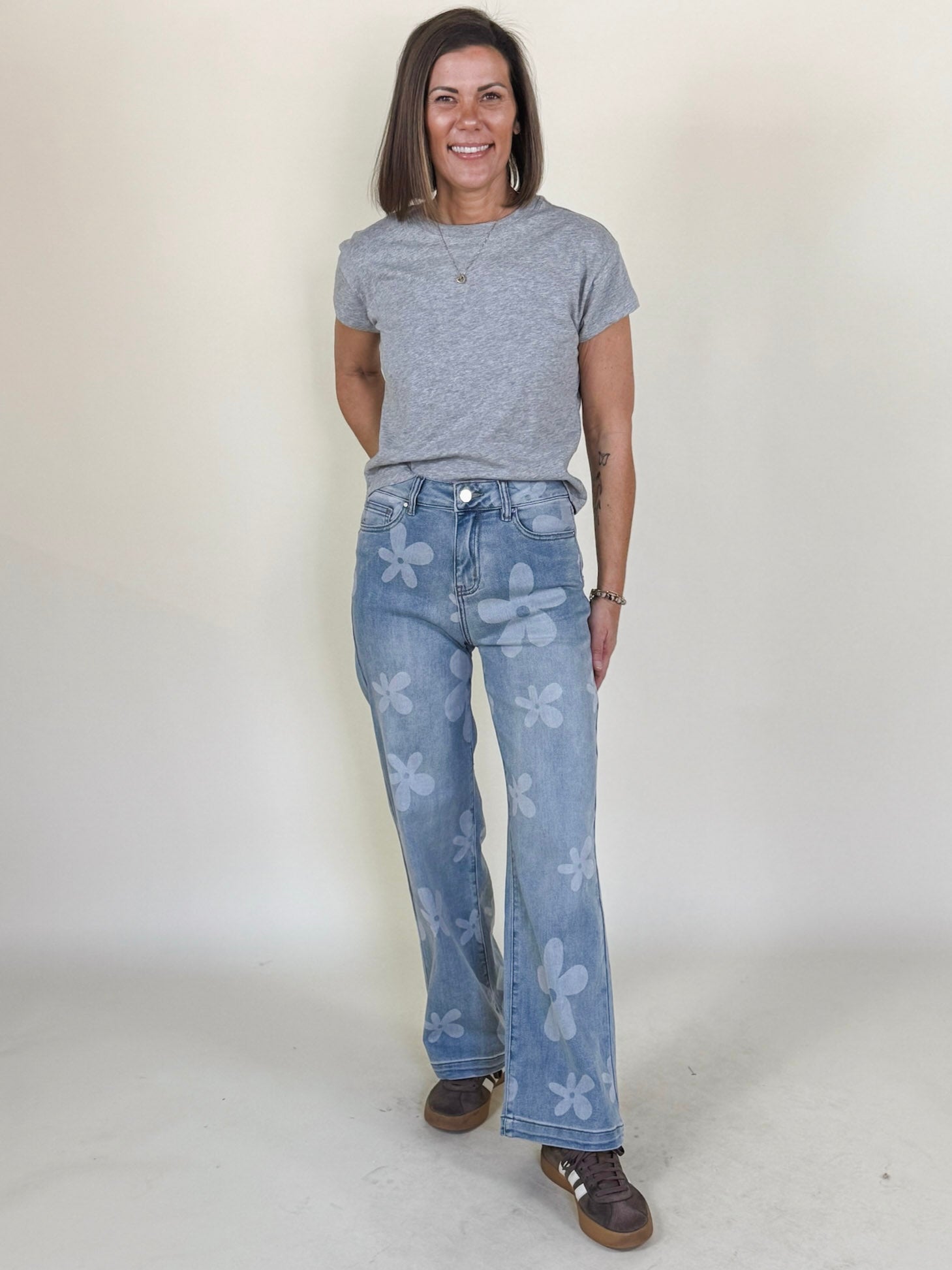 Dani Daisy Print Straight Jeans