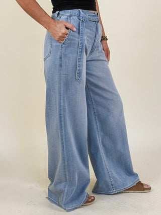 [Liverpool] Super Stride High Rise with Belt, 32" Inseam