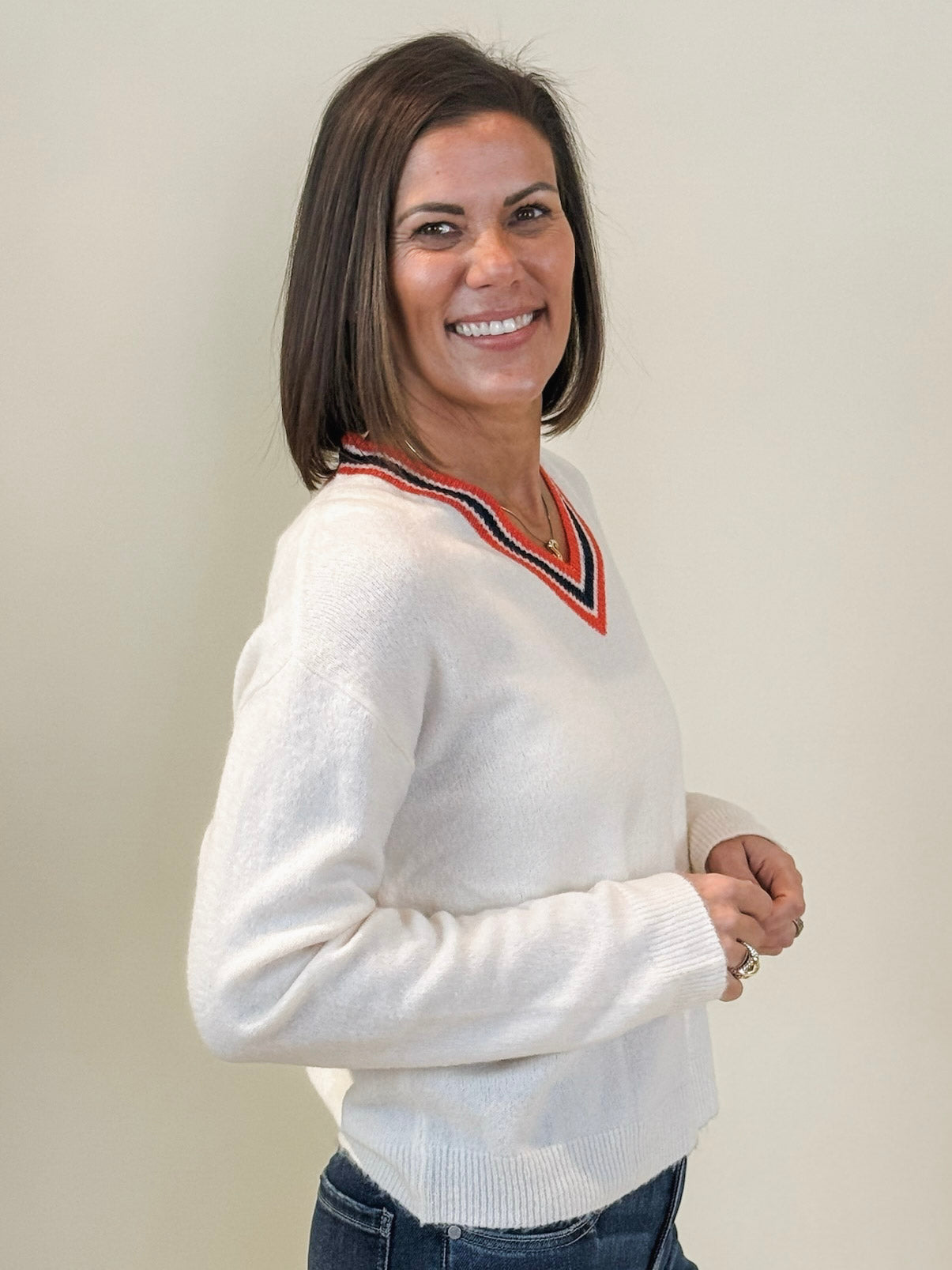 Viv Contrast Trim V-Neck Sweater