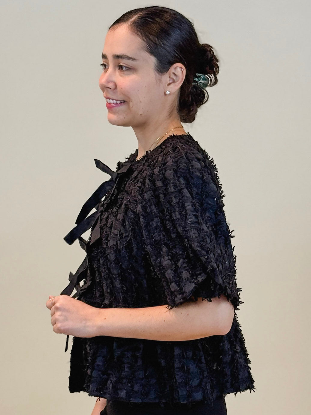 Kai Front Tie Puff Sleeve Fringe Textured Top