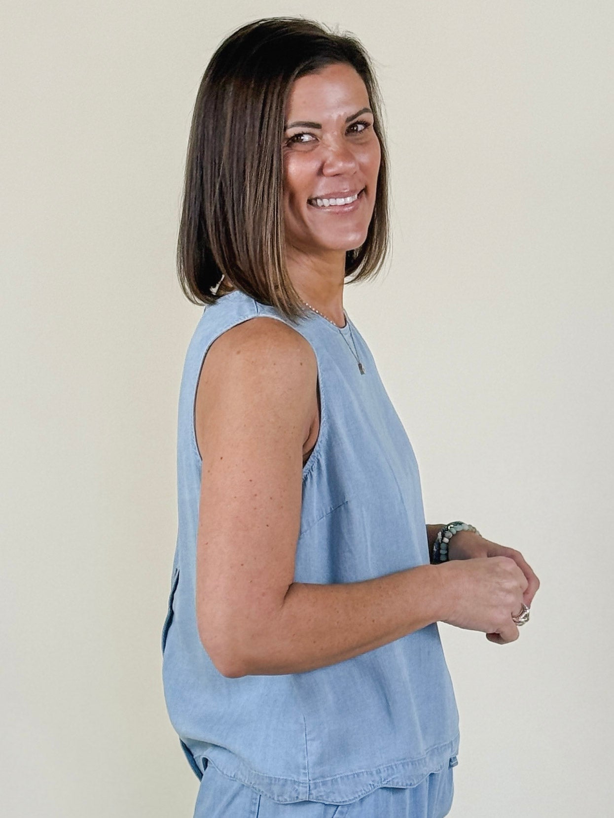 Tina Scallop Hem Sleeveless Top