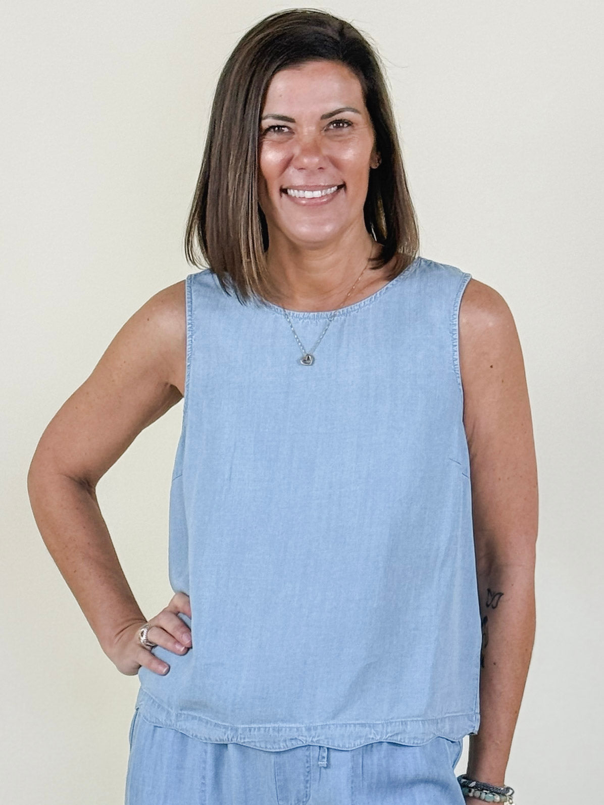 Tina Scallop Hem Sleeveless Top