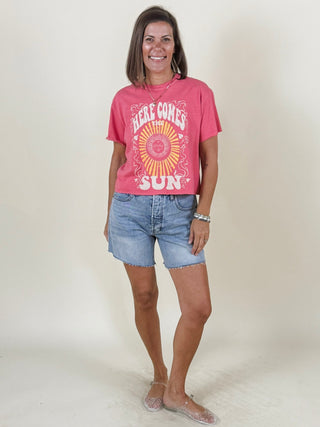 Here Comes the Sun Graphic Crop Top