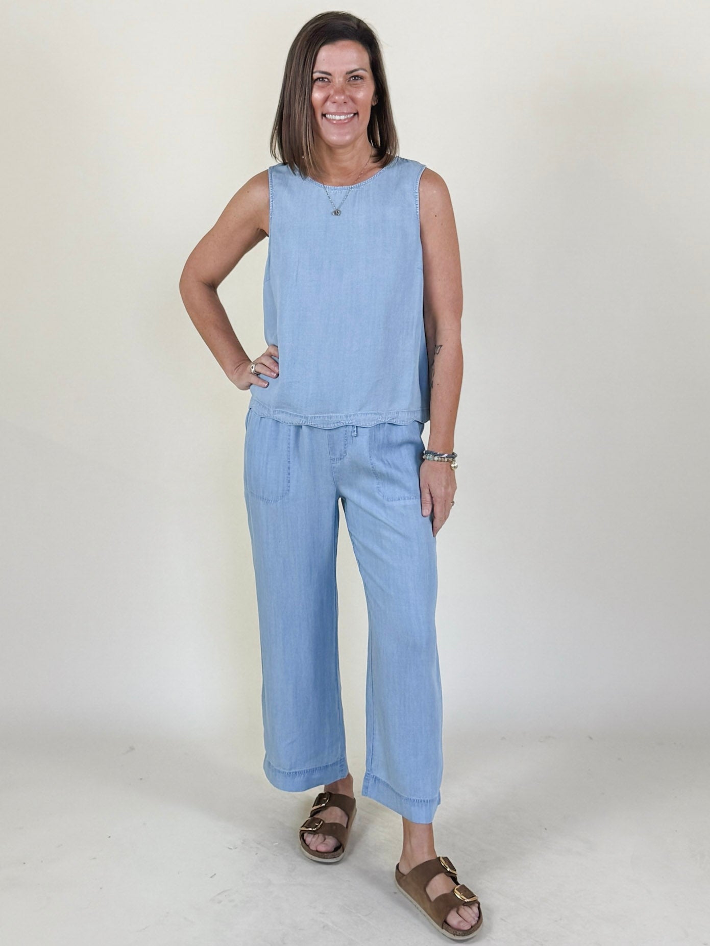 Tina Scallop Hem Sleeveless Top