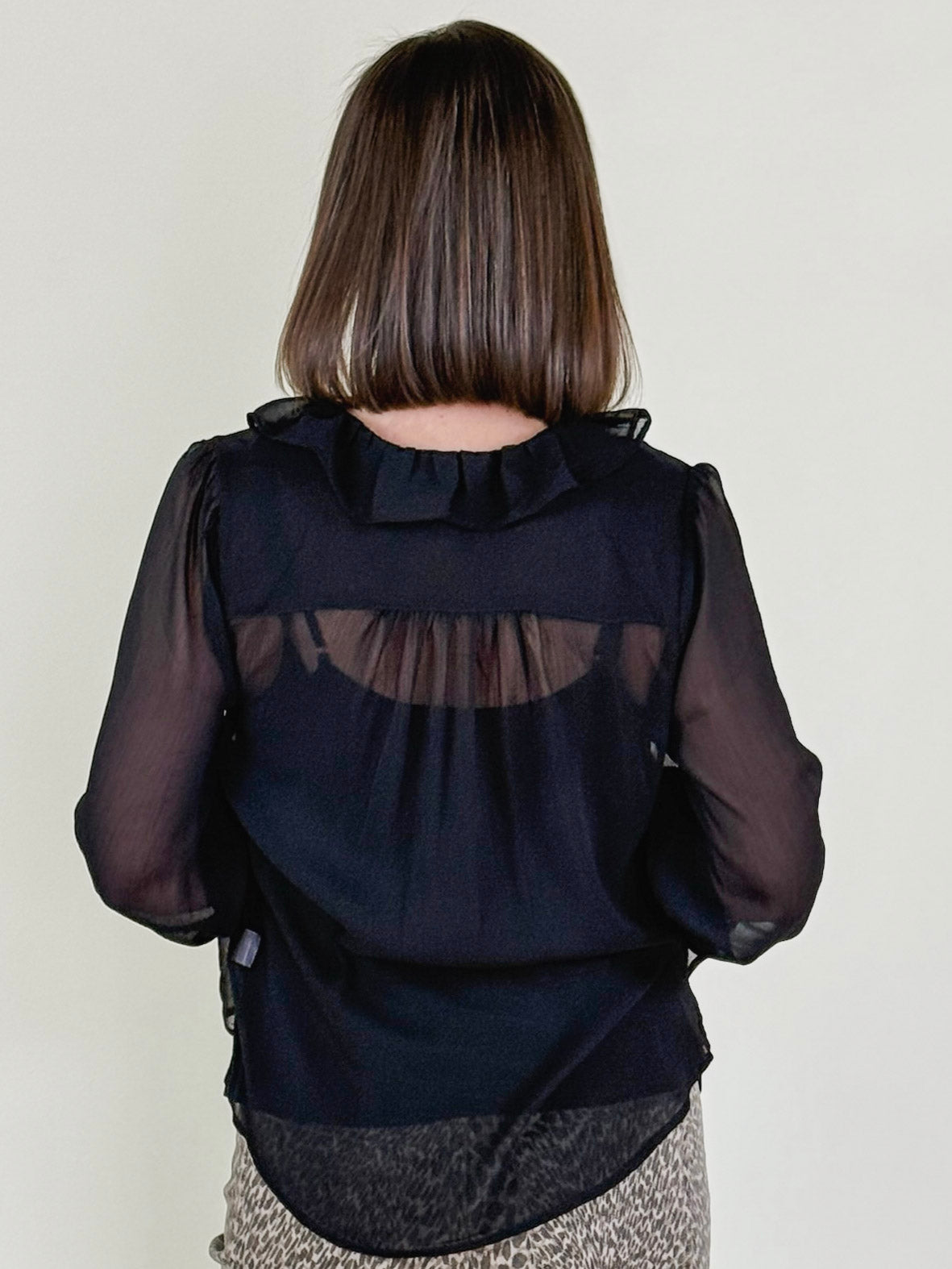 [Liverpool] Valencia Ruffle Front Shirt