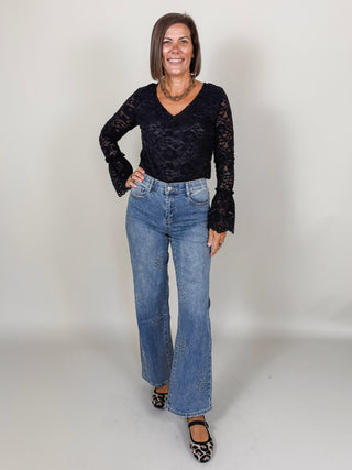 [TRIBAL] Sophia Curvy 3D Flower Denim