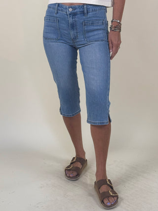 [Liverpool] Wren Capris with Patch Pockets, 17" Inseam