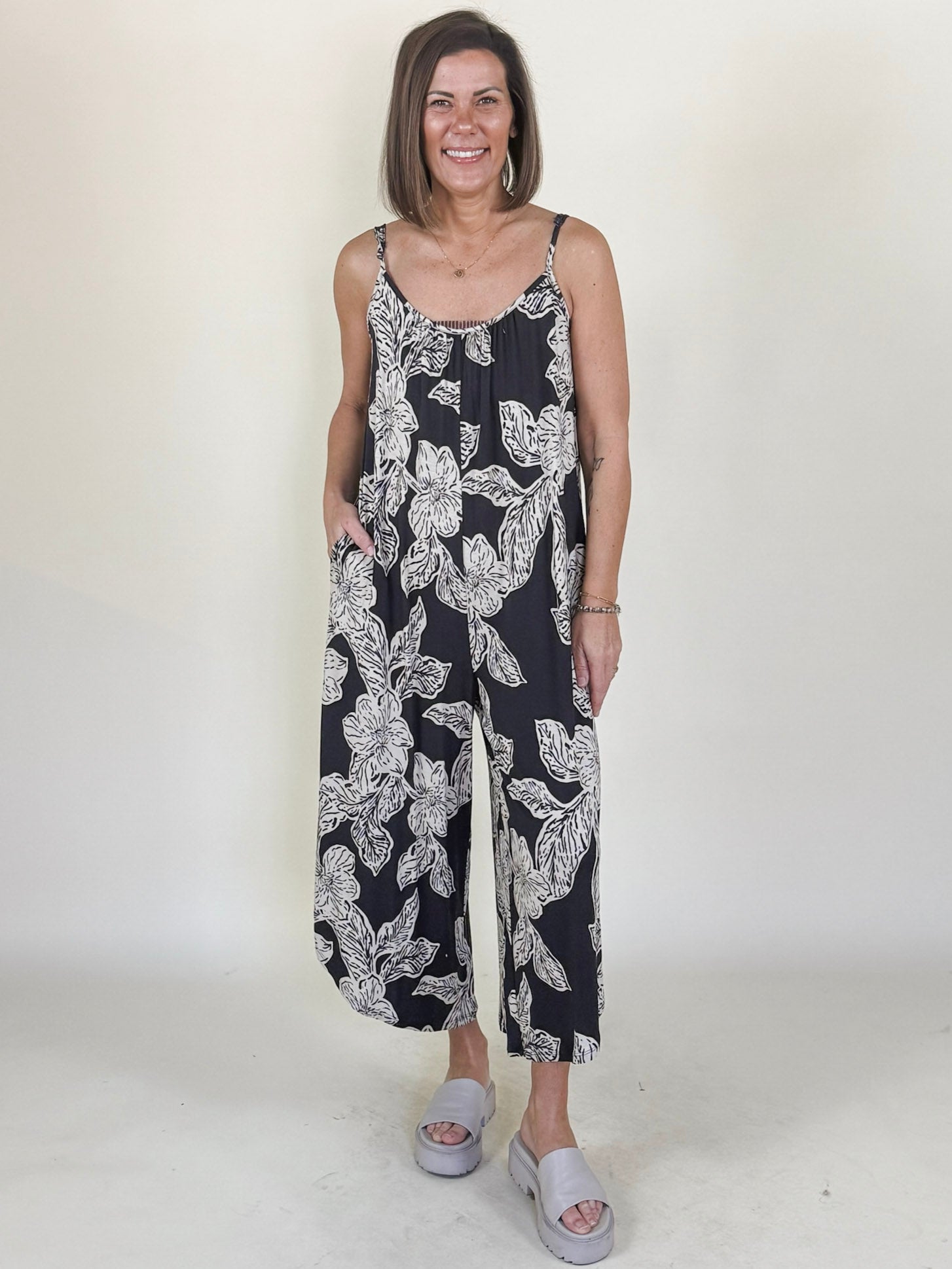 [Z Supply] Flared Asha Floral Jumpsuit