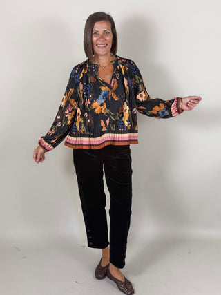 [TRIBAL] Beth Ruffle Collar Pleated Blouse