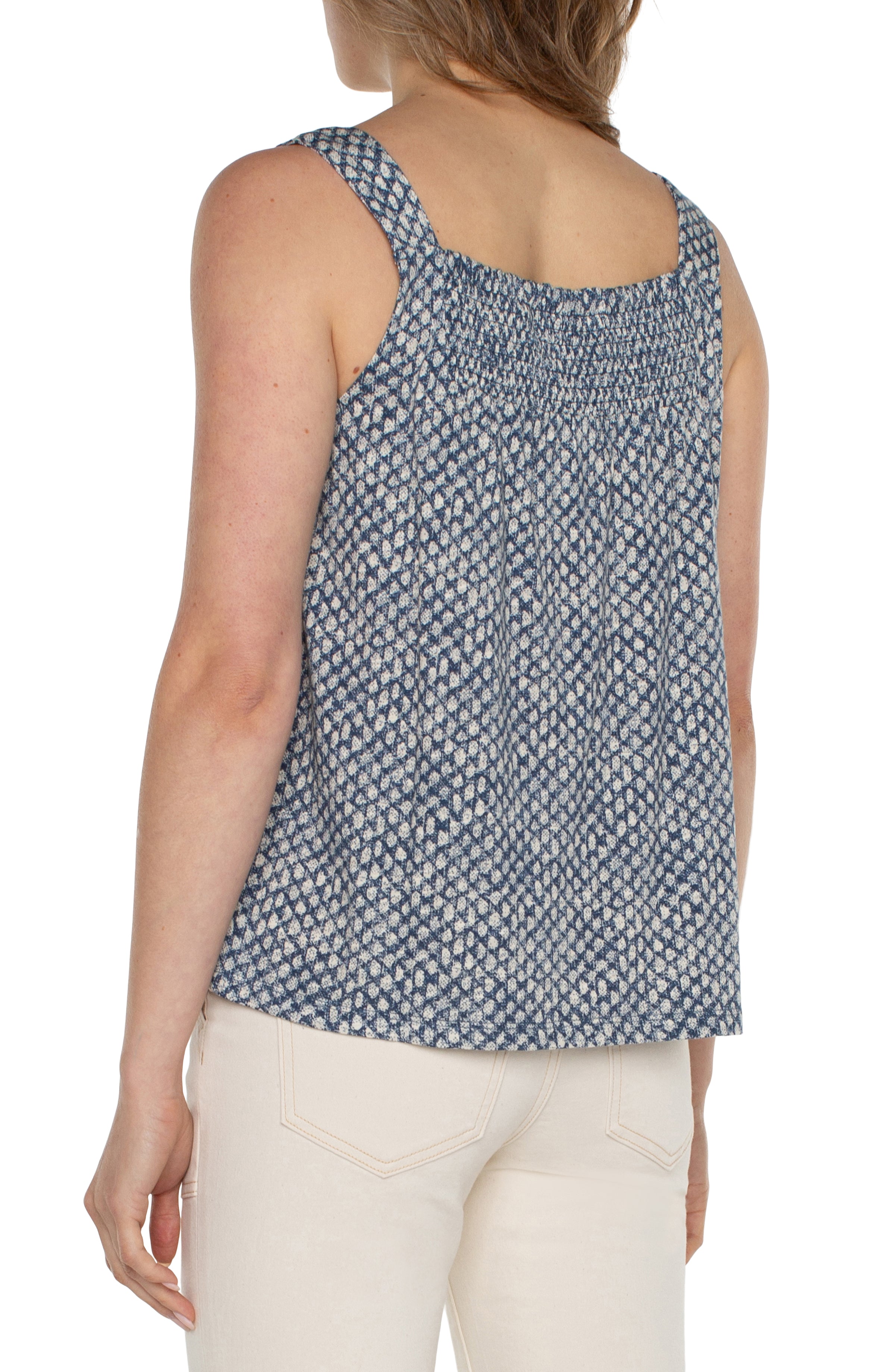 [Liverpool] V-Neck Easy Fit Smocked Tank Top