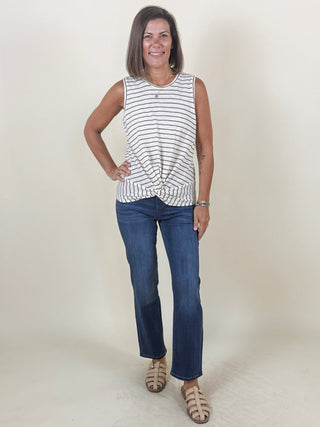 [Liverpool] Jessie Sleeveless Twist Front Top