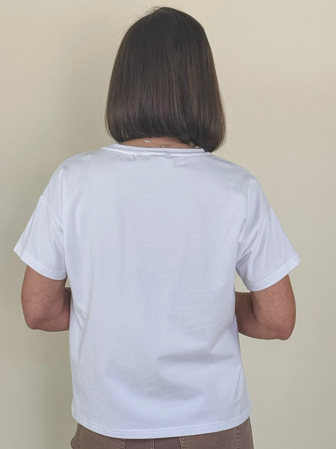 Sandy Embroidered Graphic T-Shirt