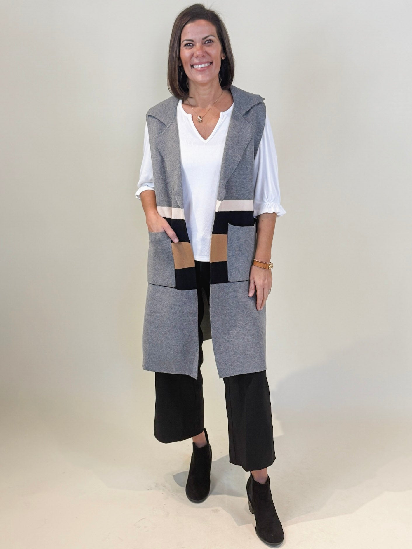 Cary Sleeveless Colorblocked Cardigan