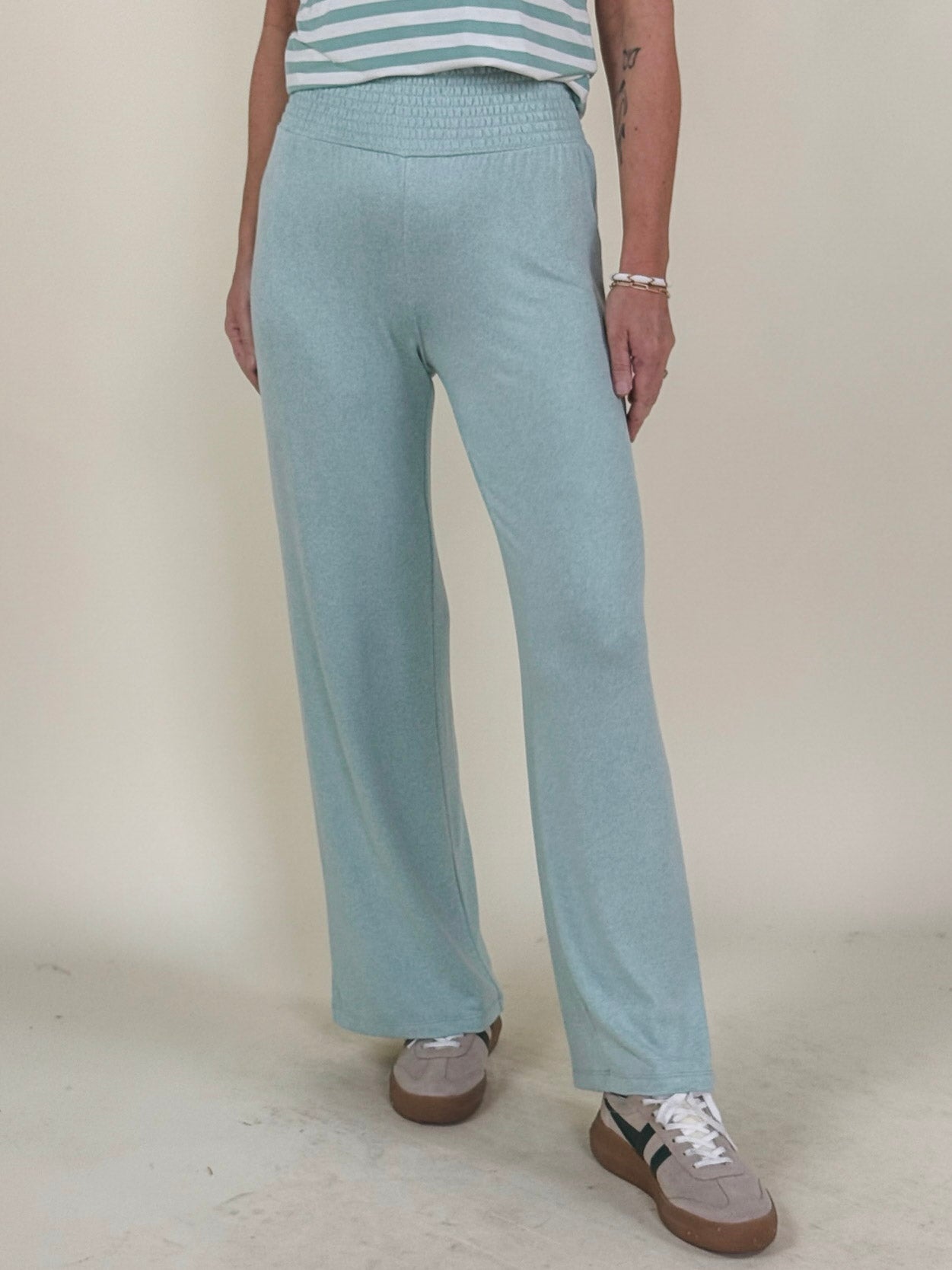 [Z Supply] Dawn Smocked Pants