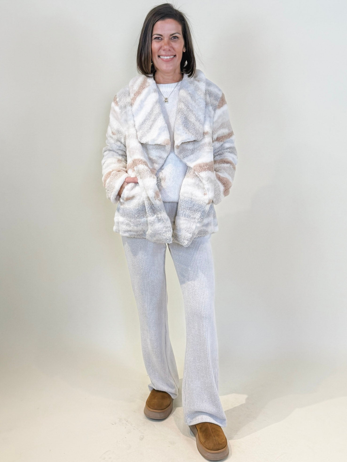 Kelly Big Lapel Collar Fur Jacket