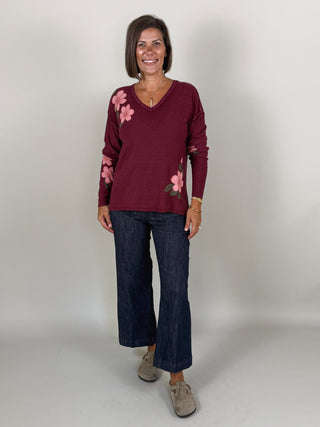 Amy V-Neck Reverse Print Sweater