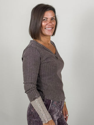 Olive Variegated Rib V-Neck Top