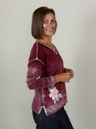 Amy V-Neck Reverse Print Sweater