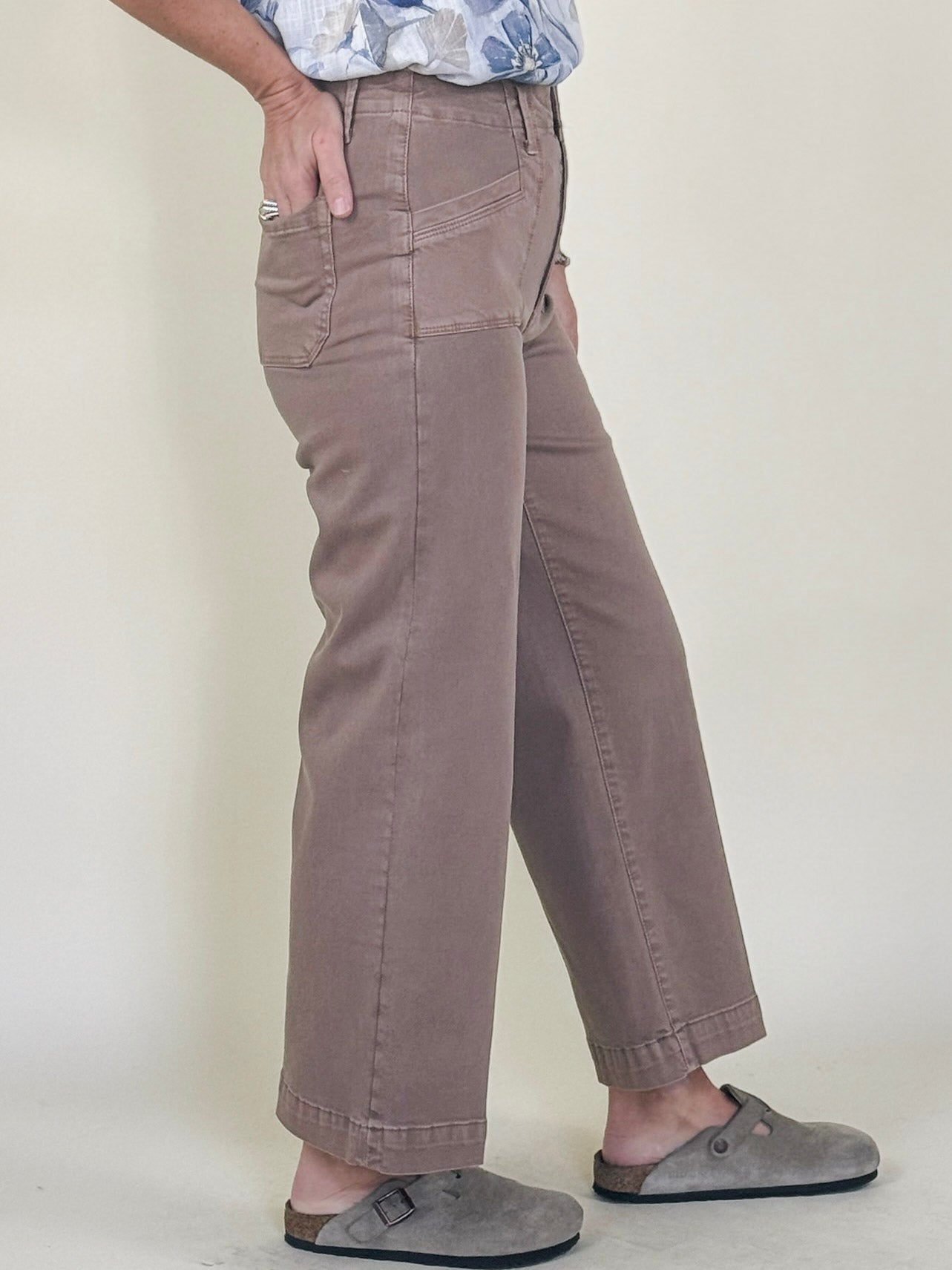 Trisha Cropped Flare Patch Pocket Twill Pants