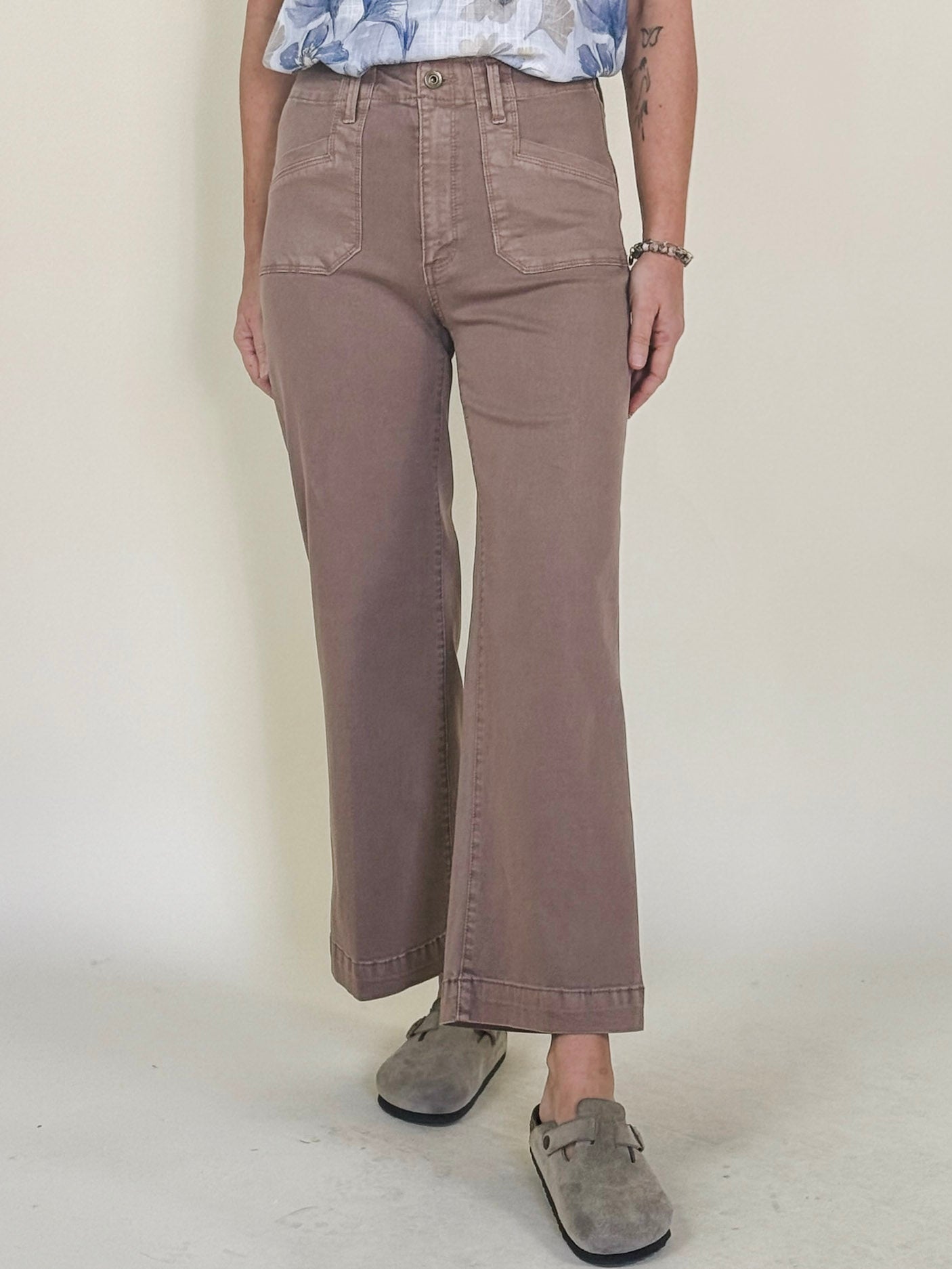 Trisha Cropped Flare Patch Pocket Twill Pants
