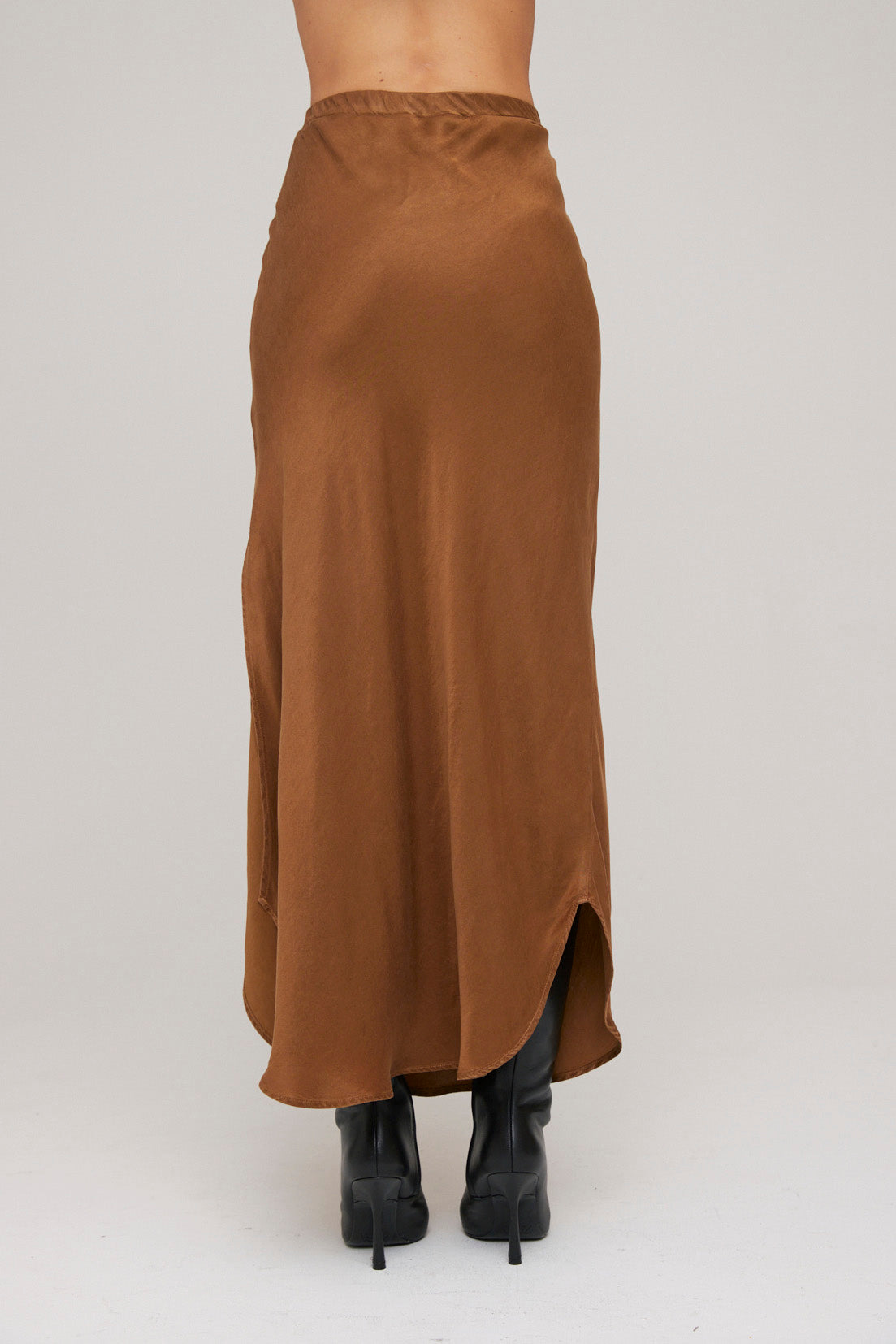 [Bella Dahl] Asymmetric Side Slit Bias Skirt
