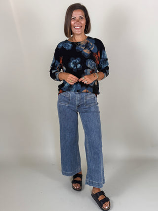 [TRIBAL] Soft Yarn Three-Quarter Sleeve Sweater