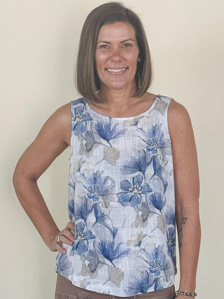 Lila Sleeveless Linen Blouse