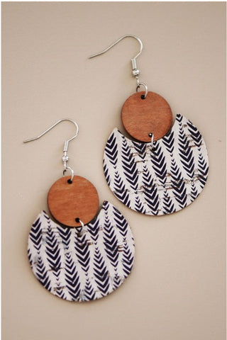 Boho Printed Cork Wooden Dangle Earrings - Black
