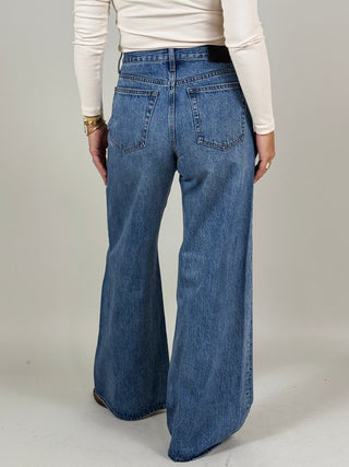[Z Supply] The Head Turner High Rise Wide Jeans