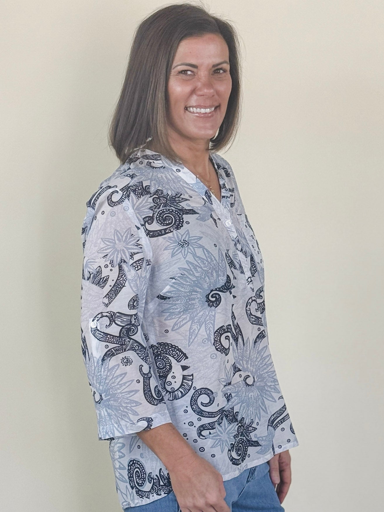 Hannah Roll-Up Sleeve Blouse