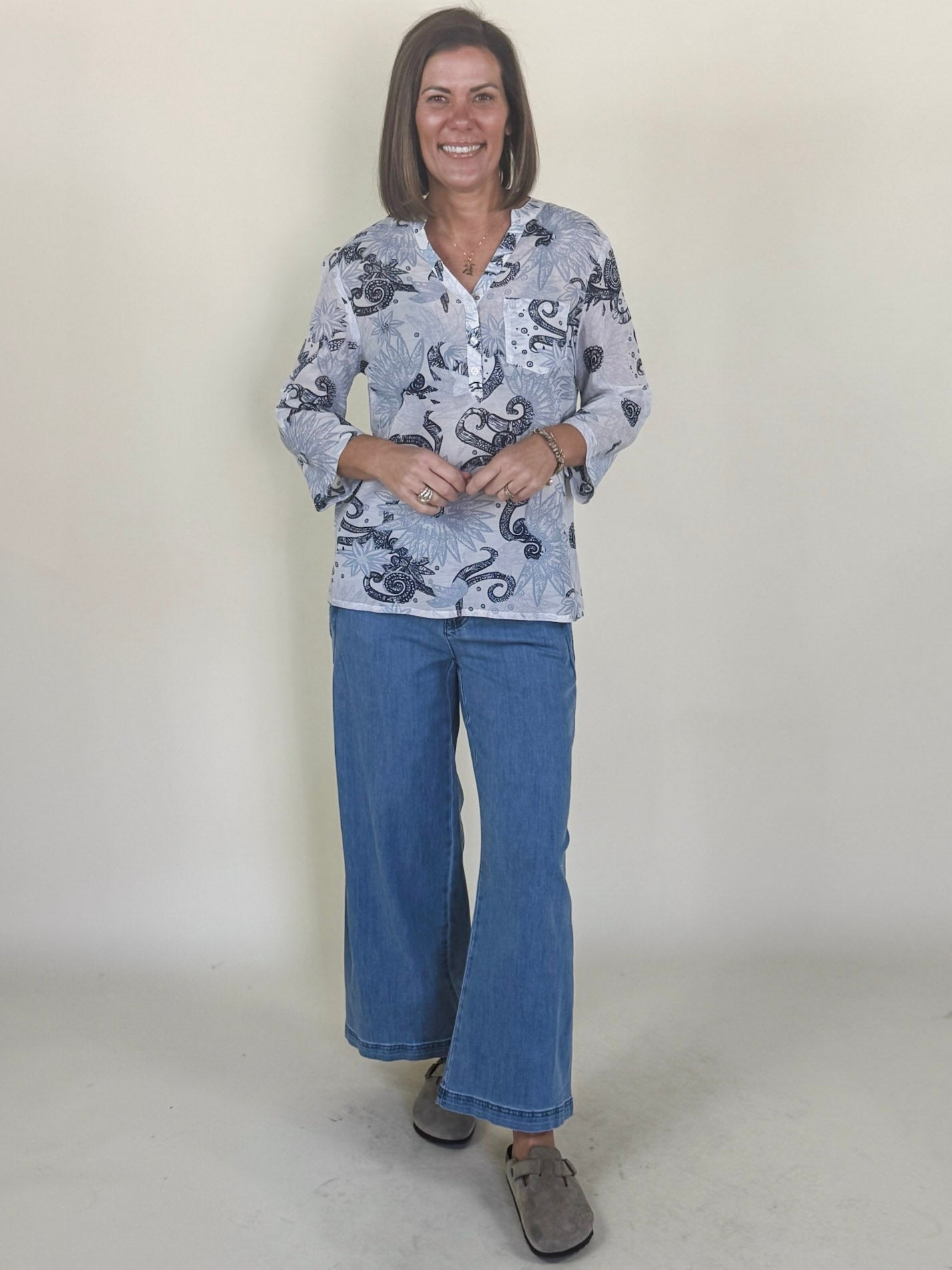 Hannah Roll-Up Sleeve Blouse