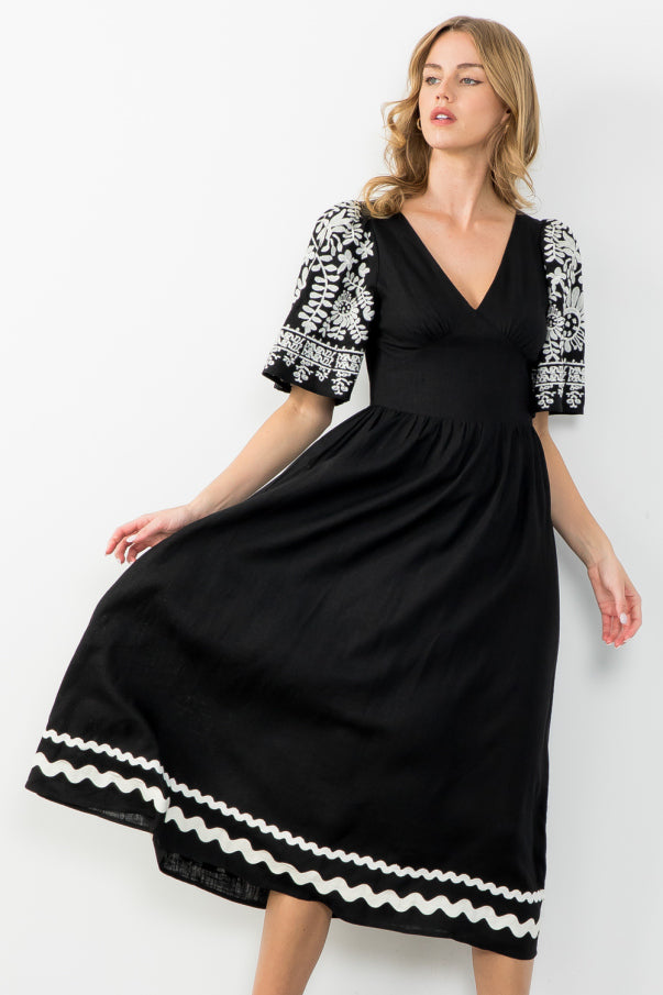 Natalie Embroidered Peasant Dress