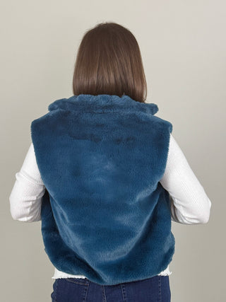 Ariel Fuzzy Vest
