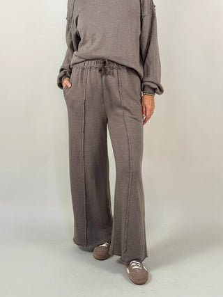 Fran Fray Edge Sweatpants - Brown
