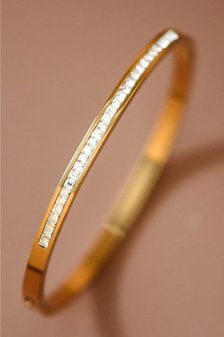 18k Gold Plated Waterproof Stainless Steel Bangle - Gold