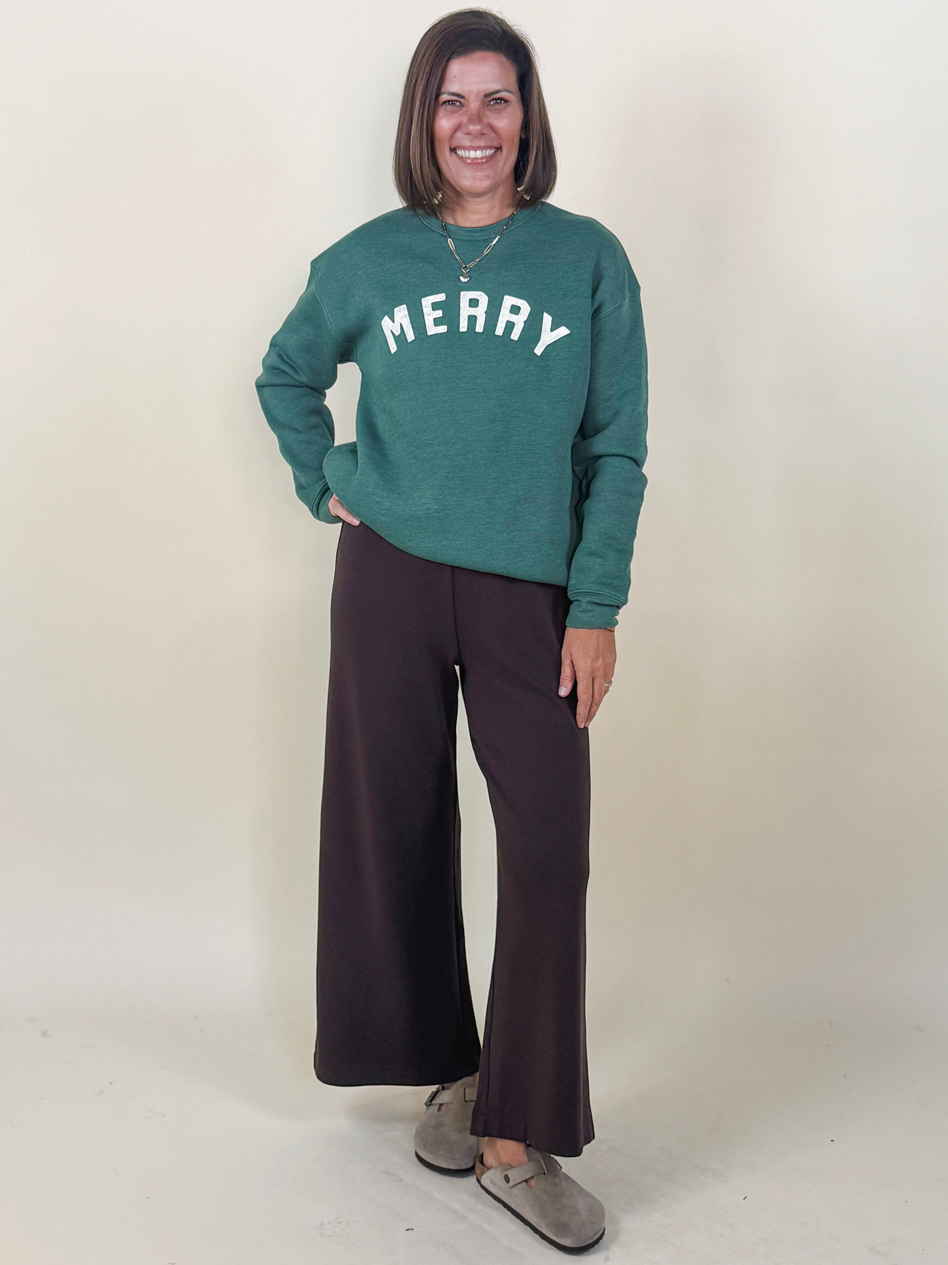 Merry Graphic Sweatshirt