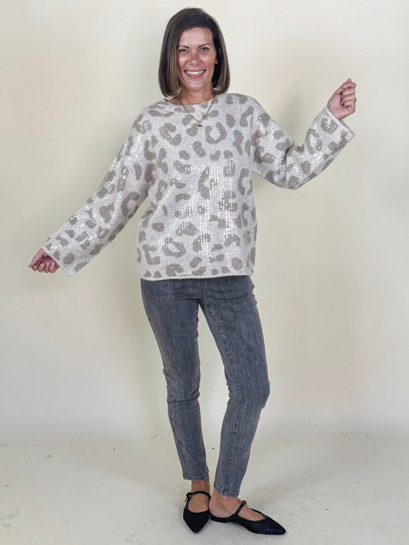 [TRIBAL] Sequined Crew Neck Sweater