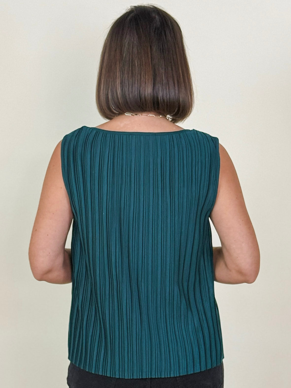 [Liverpool] Katy Sleeveless Crew Neck Top