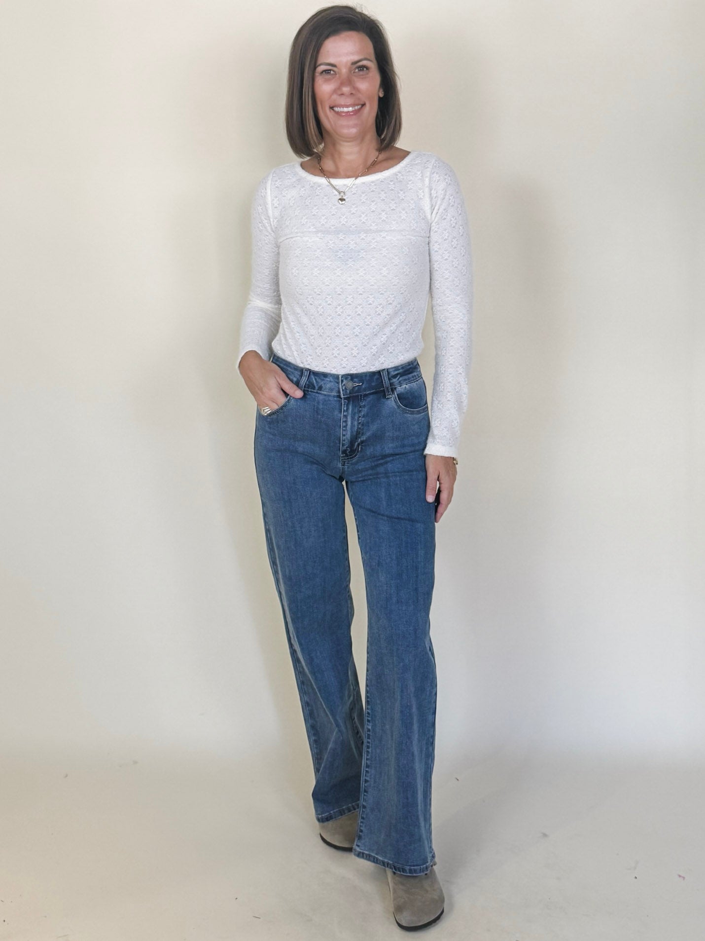 Chloe Wide Leg Jeans, 31" Inseam