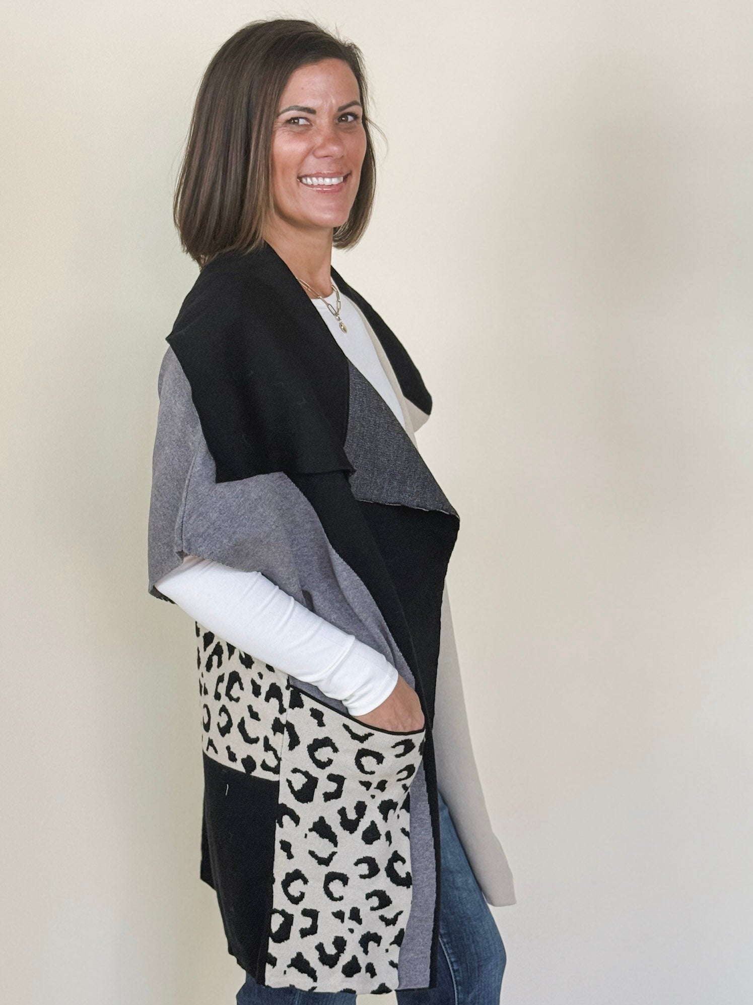 Connie Colorblocked Sleeveless Cardigan