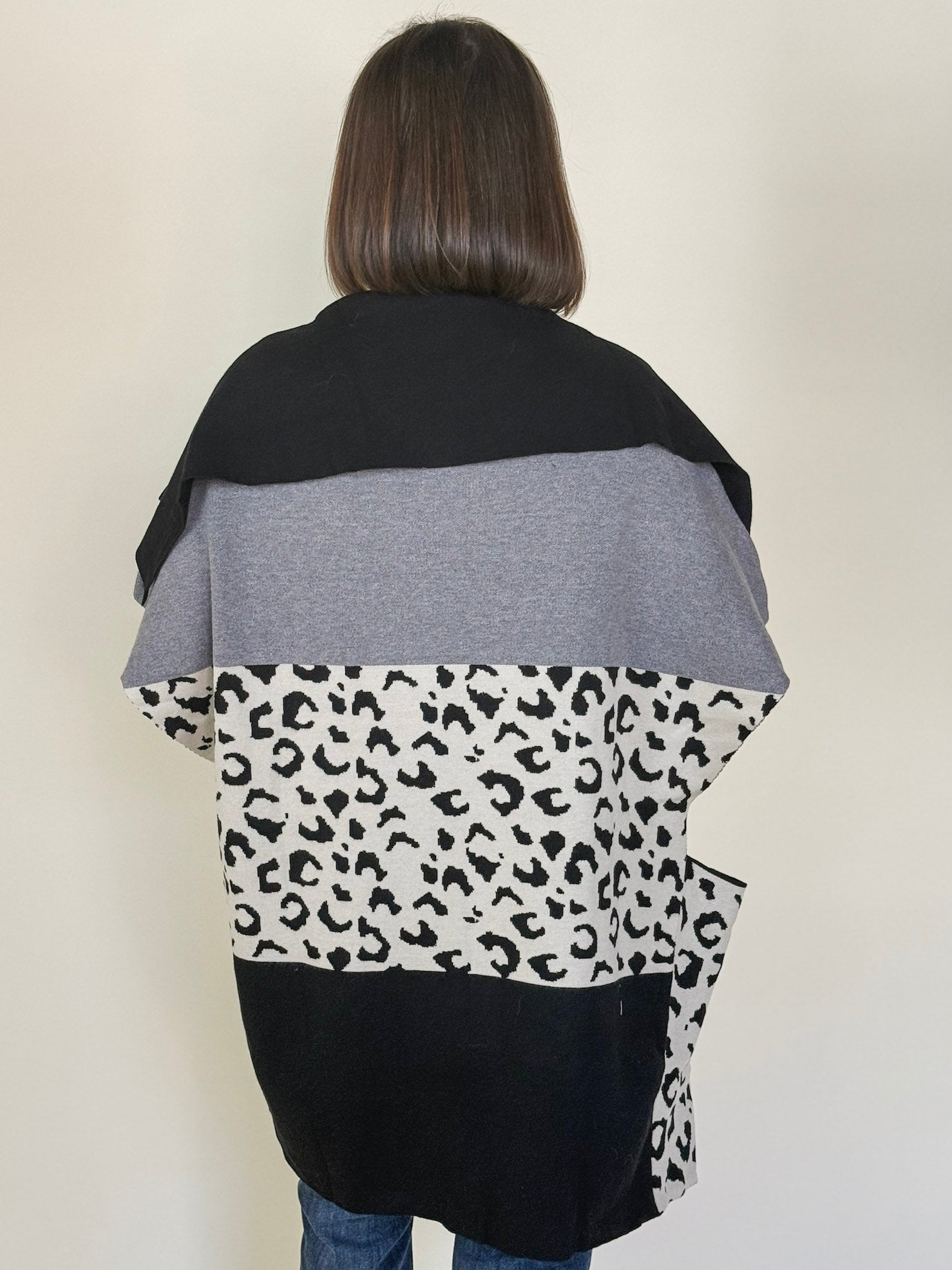 Connie Colorblocked Sleeveless Cardigan