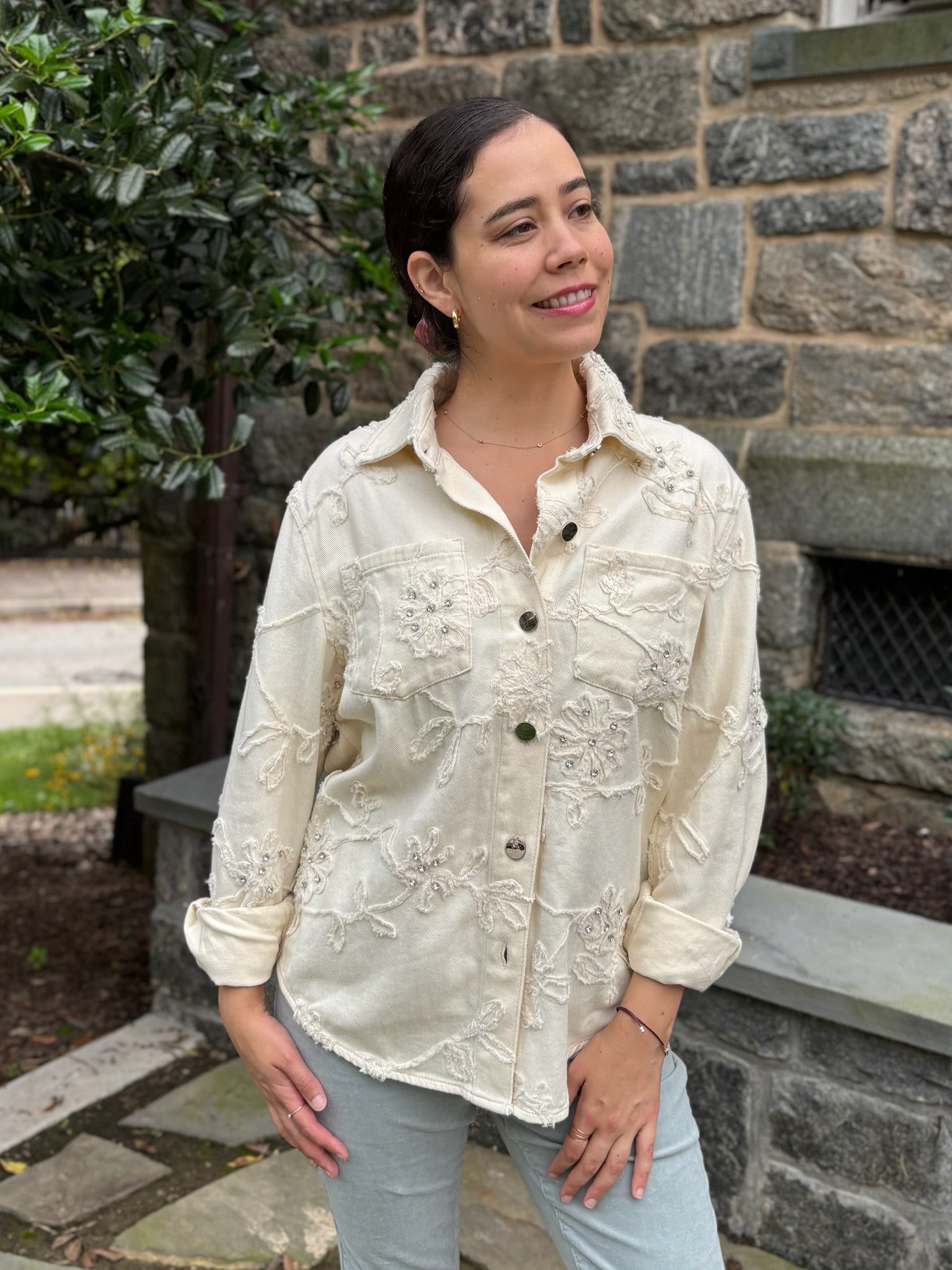 [TRIBAL] Fancy Applique Shacket