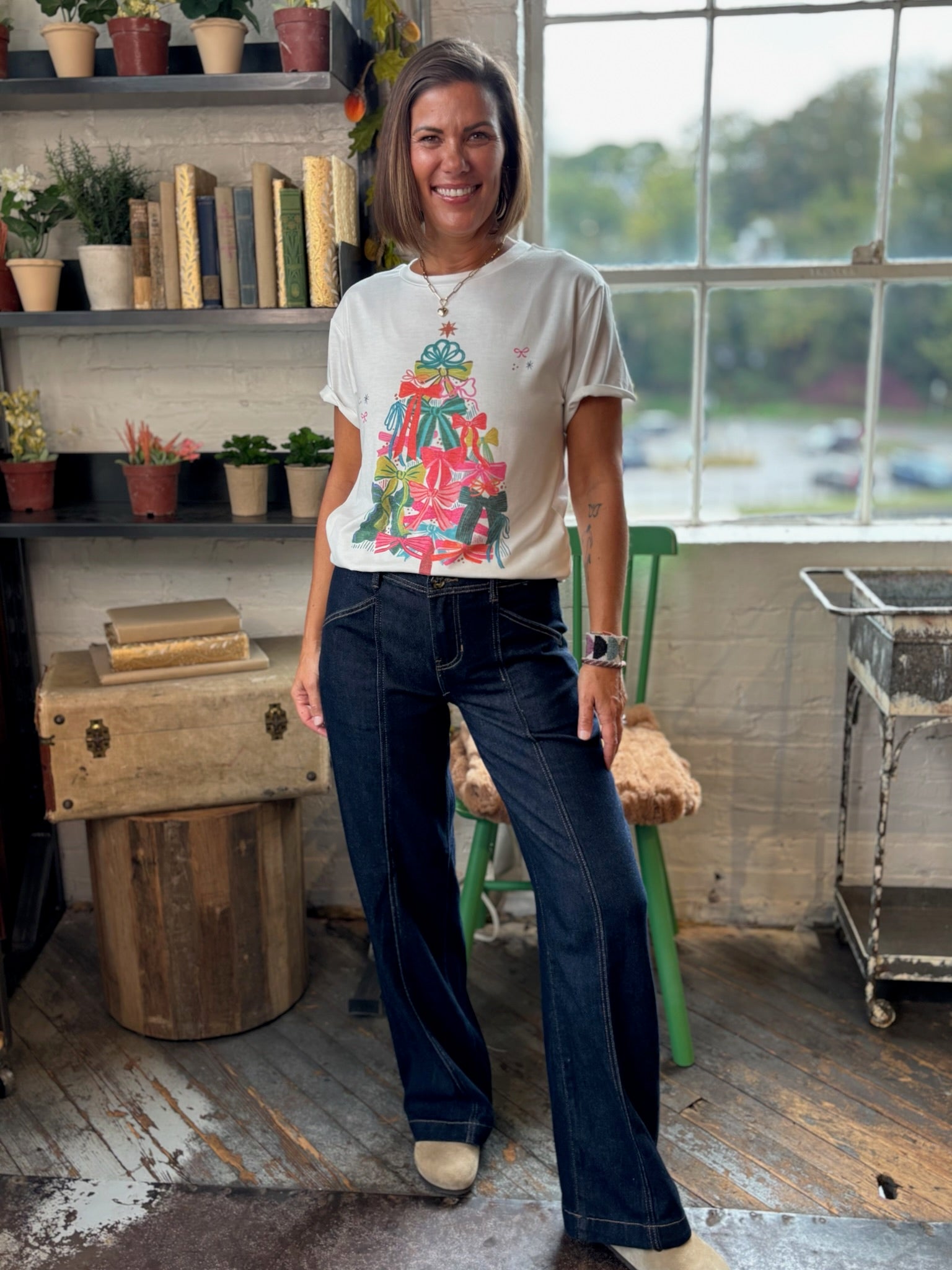 Bow Christmas Tree Tee