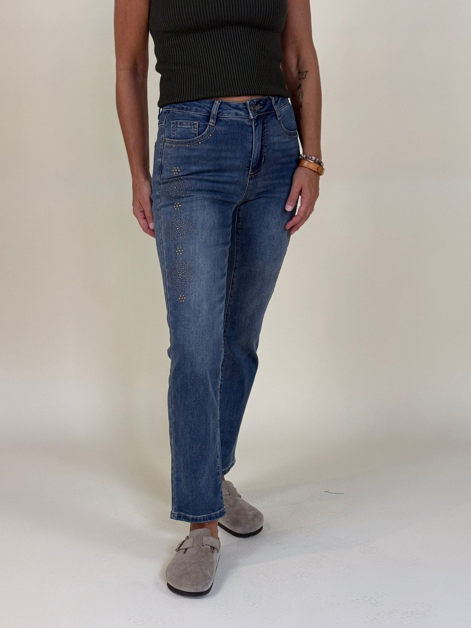 [TRIBAL] Audrey Studded Straight Jeans