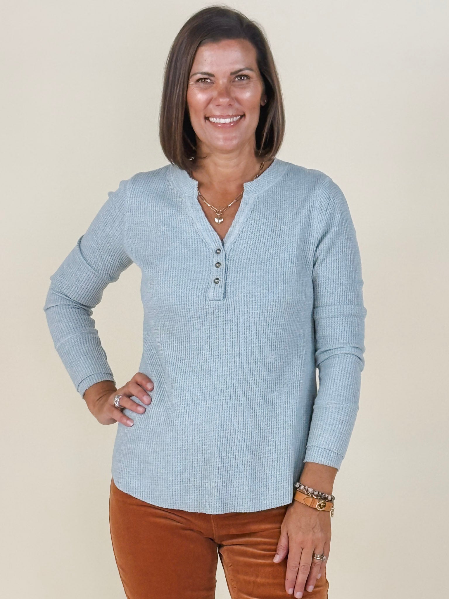 [TRIBAL] Henley Button Top