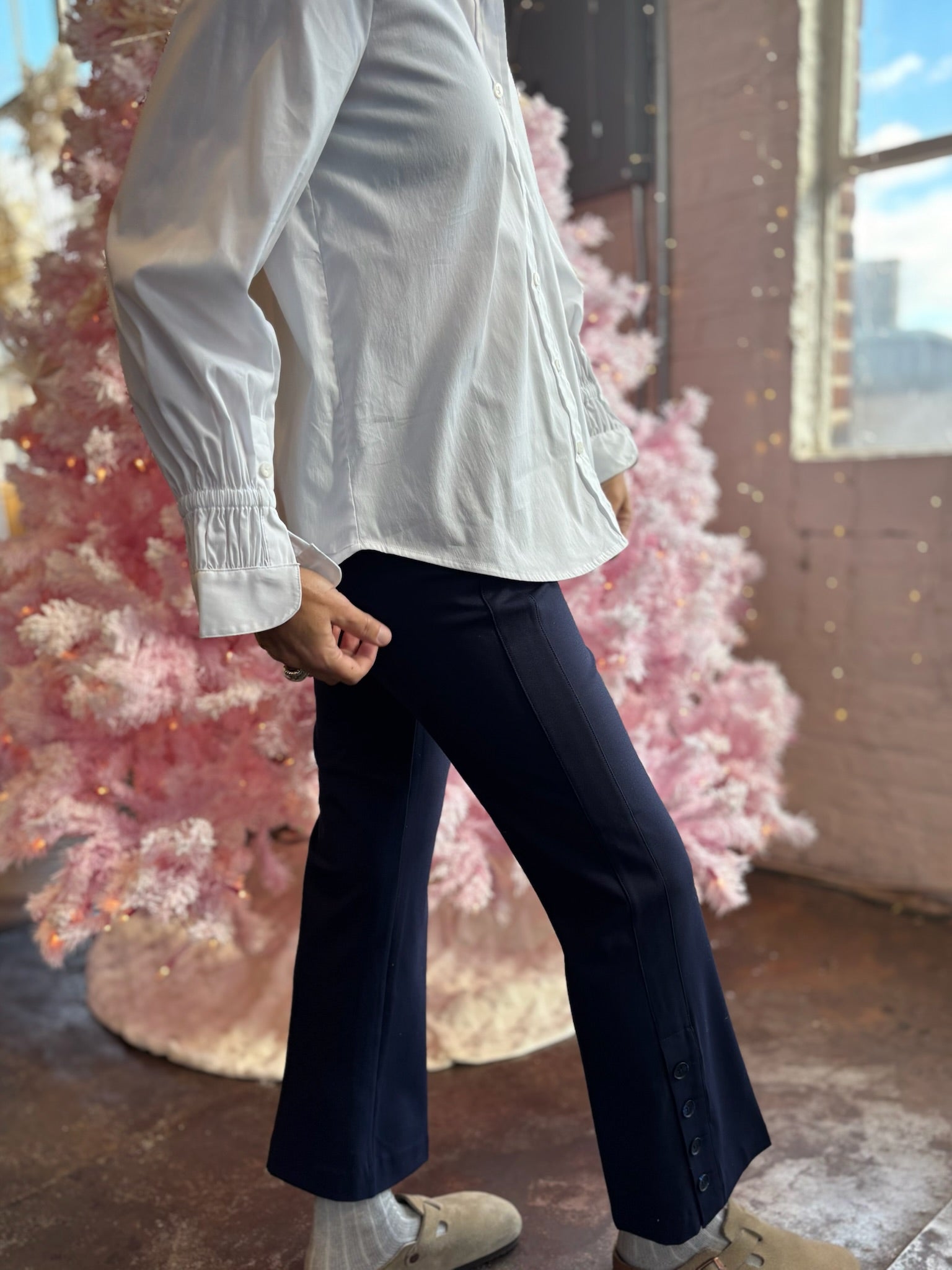 [Liverpool] Stella Pull-On Kick Flare Pants, 27" Inseam