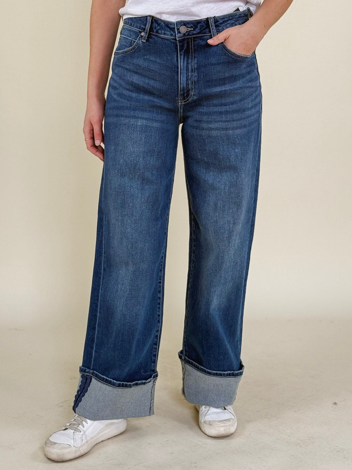 [Liverpool] Morgan Cuffed Wide Leg Jeans with Trim, 30" Inseam