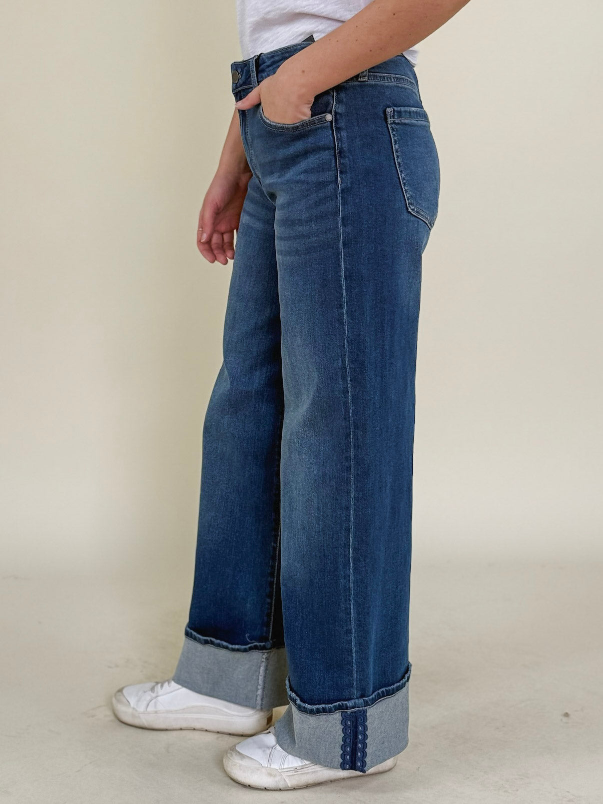 [Liverpool] Morgan Cuffed Wide Leg Jeans with Trim, 30" Inseam