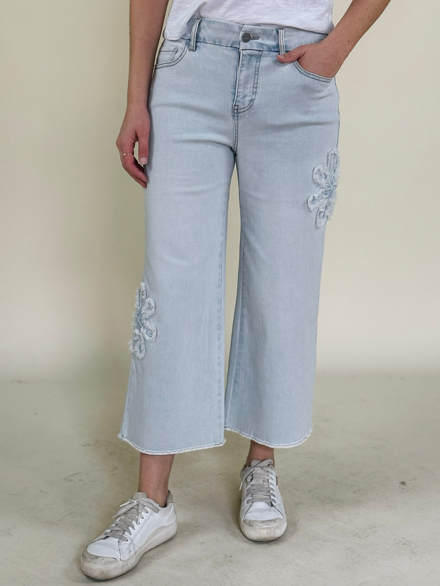 Fauna Wide Leg Crop Jeans