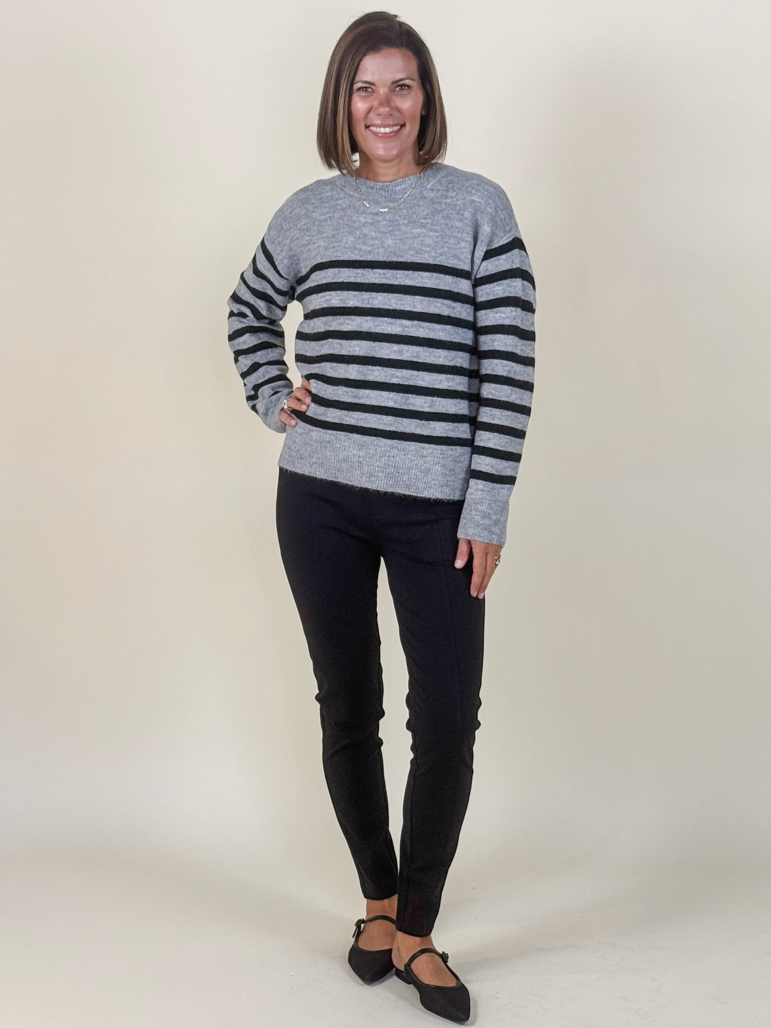 [Liverpool] Mckensey Dropped Shoulder Sweater